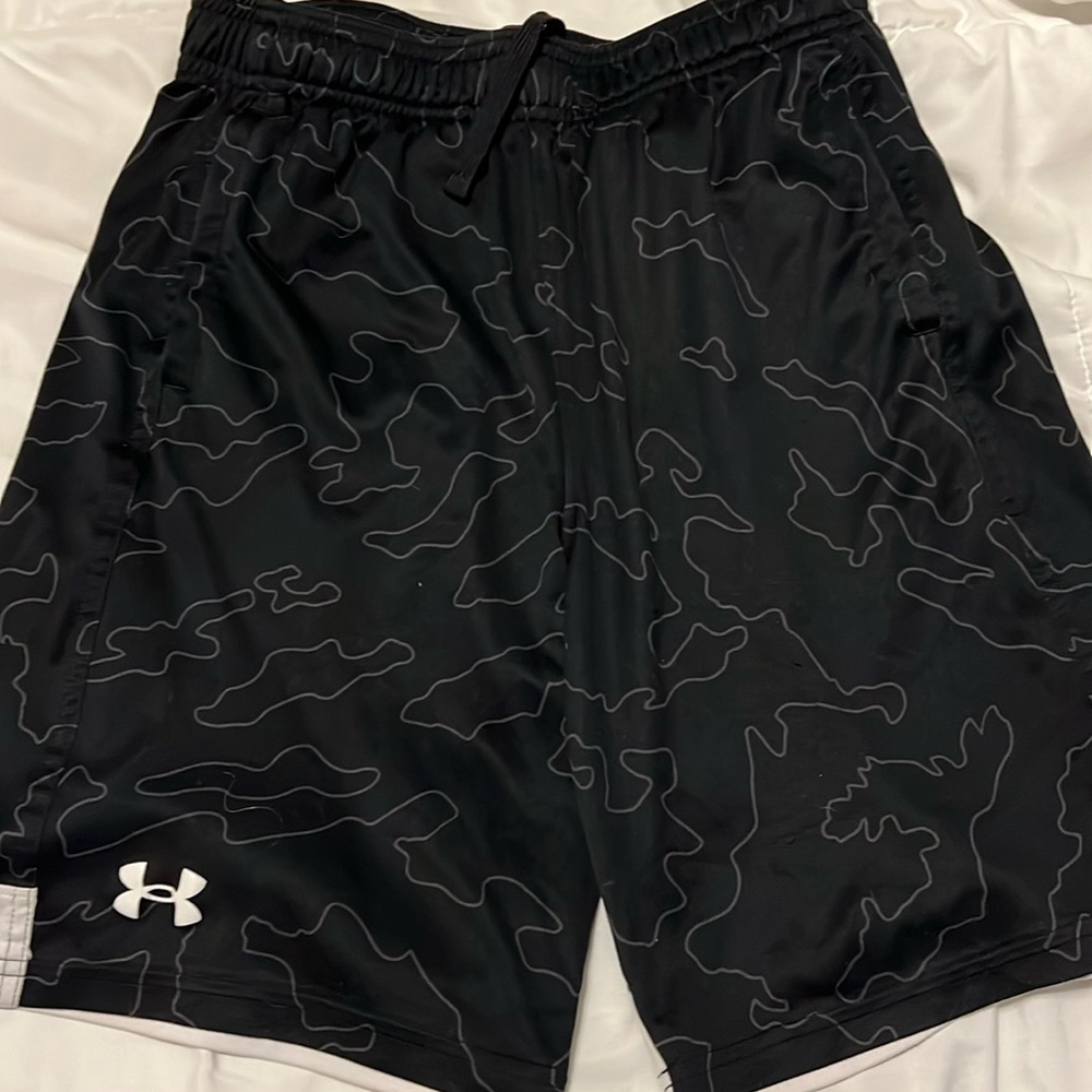 Boys Under Armour shorts